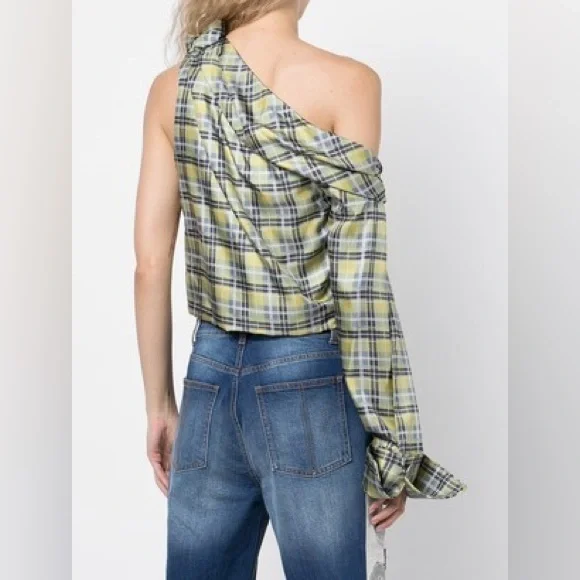 Hellessychecked one-shoulder blouse size 4 NWT
